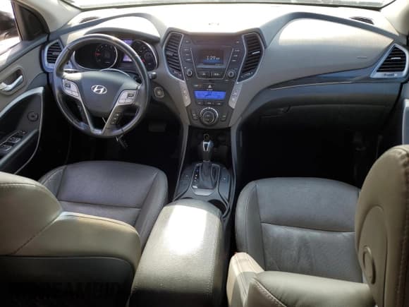 ✅ 2015 Hyundai Santa Fe Limited • VIN: KM8SN4HF6FU112034 • Лот: 84737894. Опубликован ранее на Copart с пробегом 168 581 миль. Бесплатный доступ к архиву аукционных продаж из США и подробный отчёт об истории автомобиля на DreamBid. Изображение 8.