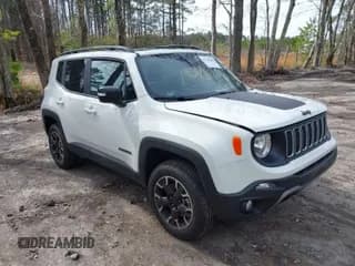 ✅ 2023 Jeep Renegade Latitude • VIN: ZACNJDB19PPP41832 • Lot: 41744208. Wystawiony na IAAI z przebiegiem 16 738 mil. Bezpłatny archiwum sprzedaży aukcyjnych z USA i szczegółowy raport historii pojazdu na DreamBid. Zdjęcie 1.