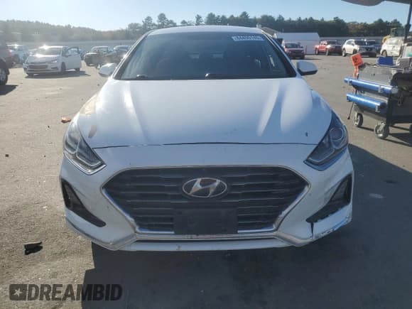 ✅ 2019 Hyundai Sonata SE • VIN: 5NPE24AF6KH819708 • Лот: 84405145. Опубликован ранее на Copart с пробегом 129 833 миль. Бесплатный доступ к архиву аукционных продаж из США и подробный отчёт об истории автомобиля на DreamBid. Изображение 5.