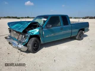 ✅ 1996 Chevrolet Silverado 1500 • VIN: 1GBEC19M1TE229338 • Lot: 85013725. Listed on Copart with 191,985 mi. Free auction sales archive from the USA and detailed vehicle history report at DreamBid. Image 1.