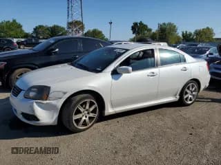 ✅ 2010 Mitsubishi Galant ES • VIN: 4A32B3FF0AE004857 • Lot: 84214585. Wystawiony na Copart z przebiegiem 132 838 mil. Bezpłatny archiwum sprzedaży aukcyjnych z USA i szczegółowy raport historii pojazdu na DreamBid. Zdjęcie 1.