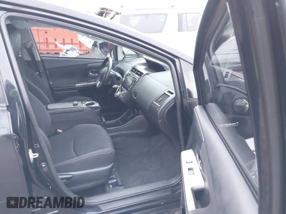 ✅ 2015 Toyota Prius Two • VIN: JTDZN3EU4FJ020552 • Lot: 41760514. Listed on IAAI with 234,183 mi. Free auction sales archive from the USA and detailed vehicle history report at DreamBid. Image 5.