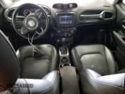 ✅ 2019 Jeep Renegade Limited • VIN: ZACNJBD11KPJ85770 • Lot: 59096285. Wystawiony na Copart z przebiegiem 71 635 mil. Bezpłatny archiwum sprzedaży aukcyjnych z USA i szczegółowy raport historii pojazdu na DreamBid. Zdjęcie 8.