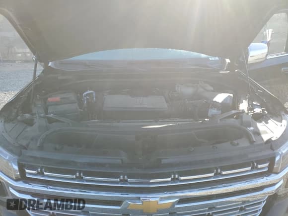 ✅ 2021 Chevrolet Suburban Premier • VIN: 1GNSCFKD9MR313379 • Lot: 81958015. Wystawiony na Copart z przebiegiem 89 882 mil. Bezpłatny archiwum sprzedaży aukcyjnych z USA i szczegółowy raport historii pojazdu na DreamBid. Zdjęcie 12.