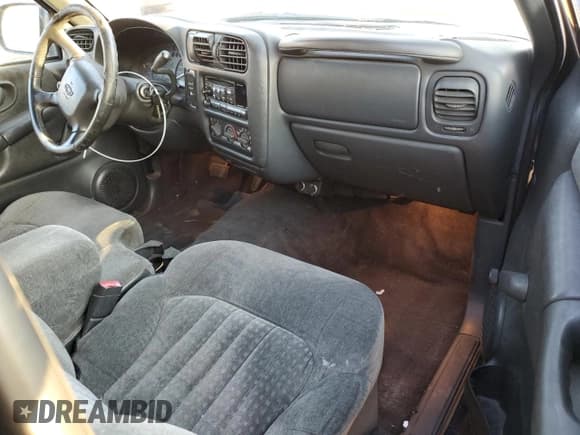 ✅ 2002 Chevrolet S-10 Fleet • VIN: 1GCCS195828162152 • Лот: 83417924. Опубликован ранее на Copart с пробегом 135 440 миль. Бесплатный доступ к архиву аукционных продаж из США и подробный отчёт об истории автомобиля на DreamBid. Изображение 8.