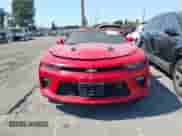 2017 Chevrolet Camaro 1SS с VIN 1G1FF3D77H0208916, выставлен на аукционе IAAI как лот 42569740 с пробегом Не указан миль и . История ставок и продаж доступна на DreamBid. Изображение 13.