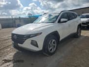 ✅ 2023 Hyundai Tucson SEL • VIN: 5NMJB3AE8PH196791 • Lot: 68501633. Wystawiony na Copart z przebiegiem 18 075 mil. Bezpłatny archiwum sprzedaży aukcyjnych z USA i szczegółowy raport historii pojazdu na DreamBid. Zdjęcie 1.