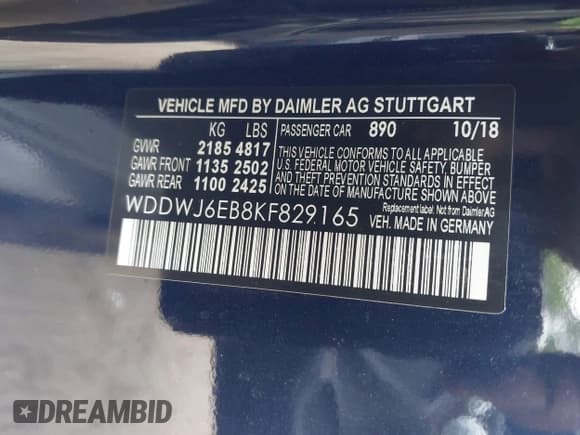 ✅ 2019 Mercedes-Benz C 43 AMG • VIN: WDDWJ6EB8KF829165 • Lot: 43043230. Listed on IAAI with 97,501 mi. Free auction sales archive from the USA and detailed vehicle history report at DreamBid. Image 9.