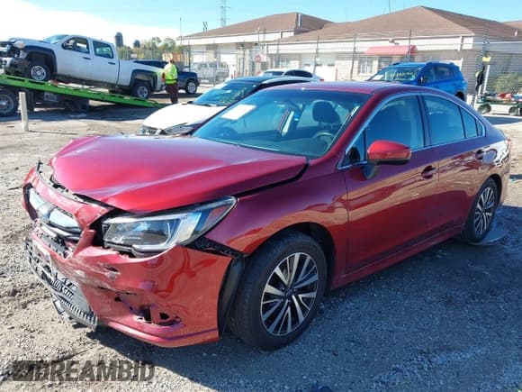 ✅ 2018 Subaru Legacy Premium • VIN: 4S3BNAC66J3008541 • Лот: 43393743. Опубликован ранее на IAAI с пробегом 100 594 миль. Бесплатный доступ к архиву аукционных продаж из США и подробный отчёт об истории автомобиля на DreamBid. Изображение 17.
