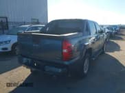 ✅ 2008 Chevrolet Avalanche LTZ • VIN: 3GNEC12078G256943 • Lot: 43587064. Wystawiony na IAAI z przebiegiem 177 264 mil. Bezpłatny archiwum sprzedaży aukcyjnych z USA i szczegółowy raport historii pojazdu na DreamBid. Zdjęcie 4.