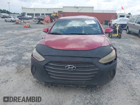 ✅ 2017 Hyundai Elantra SE • VIN: KMHD84LF1HU263700 • Lot: 42960087. Wystawiony na IAAI z przebiegiem 230 748 mil. Bezpłatny archiwum sprzedaży aukcyjnych z USA i szczegółowy raport historii pojazdu na DreamBid. Zdjęcie 12.