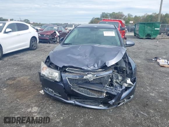 ✅ 2014 Chevrolet Cruze 1LT • VIN: 1G1PC5SB1E7368552 • Лот: 43439358. Опубликован ранее на IAAI с пробегом 140 209 миль. Бесплатный доступ к архиву аукционных продаж из США и подробный отчёт об истории автомобиля на DreamBid. Изображение 12.