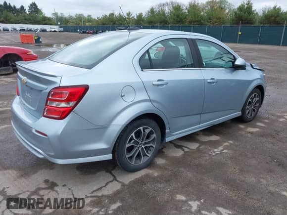 2017 Chevrolet Sonic LT with VIN 1G1JD5SB6H4128275, listed as a IAAI auction lot 42189494 with 79,403 mi miles and . Bid and sale history available at DreamBid. Image 4.