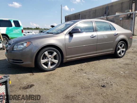 ✅ 2012 Chevrolet Malibu 1LT • VIN: 1G1ZC5E07CF185260 • Lot: 67235353. Listed on Copart with 202,232 mi. Free auction sales archive from the USA and detailed vehicle history report at DreamBid. Image 1.