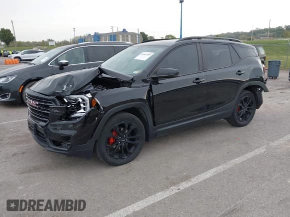 ✅ 2022 GMC Terrain SLE • VIN: 3GKALMEV5NL311185 • Lot: 43407109. Listed on IAAI with 35,136 mi. Free auction sales archive from the USA and detailed vehicle history report at DreamBid. Image 2.