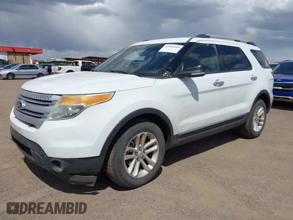 ✅ 2013 Ford Explorer XLT • VIN: 1FM5K8D8XDGA27164 • Lot: 41949445. Wystawiony na IAAI z przebiegiem 358 292 mil. Bezpłatny archiwum sprzedaży aukcyjnych z USA i szczegółowy raport historii pojazdu na DreamBid. Zdjęcie 17.