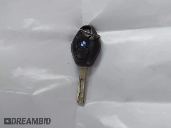 ✅ 2003 BMW 3 Series M3 • VIN: WBSBL93443JR22362 • Лот: 43708644. Опубликован ранее на IAAI с пробегом 180 206 миль. Бесплатный доступ к архиву аукционных продаж из США и подробный отчёт об истории автомобиля на DreamBid. Изображение 11.