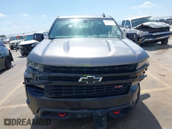 ✅ 2020 Chevrolet Silverado 1500 LT Trail Boss • VIN: 3GCPYFED2LG273673 • Lot: 42888954. Wystawiony na IAAI z przebiegiem 125 577 mil. Bezpłatny archiwum sprzedaży aukcyjnych z USA i szczegółowy raport historii pojazdu na DreamBid. Zdjęcie 18.