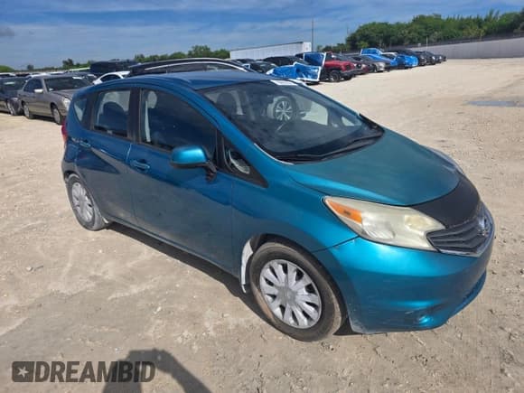 ✅ 2014 Nissan Note SV • VIN: 3N1CE2CP3EL408699 • Lot: 80623075. Listed on Copart with 107,772 mi. Free auction sales archive from the USA and detailed vehicle history report at DreamBid. Image 4.