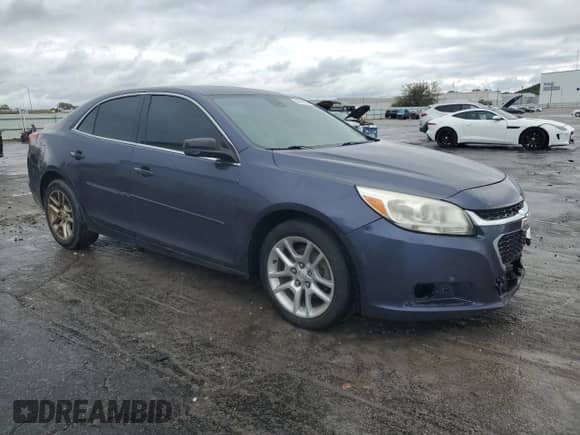 2015 Chevrolet Malibu LT with VIN 1G11C5SLXFF191022, listed as a Copart auction lot 90616945 with 196,114 mi miles and Clean title. Bid and sale history available at DreamBid. Image 4.