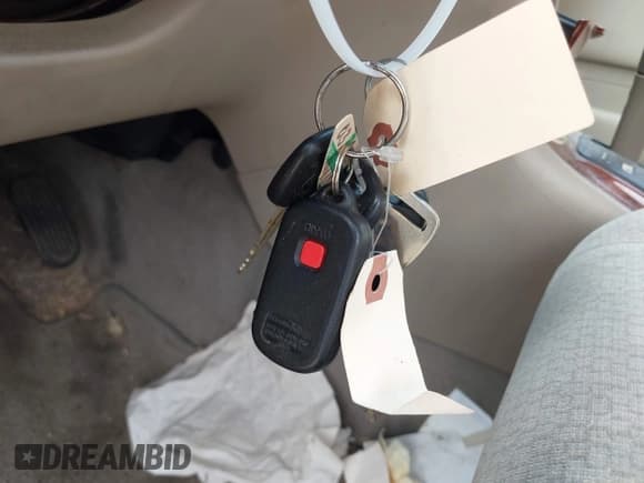 ✅ 2003 Toyota Corolla CE • VIN: 1NXBR32E33Z060419 • Лот: 42885026. Опубликован ранее на IAAI с пробегом 299 999 миль. Бесплатный доступ к архиву аукционных продаж из США и подробный отчёт об истории автомобиля на DreamBid. Изображение 11.