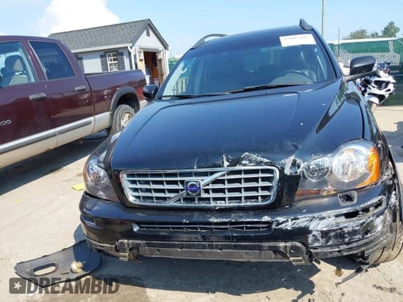 ✅ 2007 Volvo XC90 I6 • VIN: YV4CZ982871346571 • Lot: 43005997. Listed on IAAI with 123,422 mi. Free auction sales archive from the USA and detailed vehicle history report at DreamBid. Image 12.