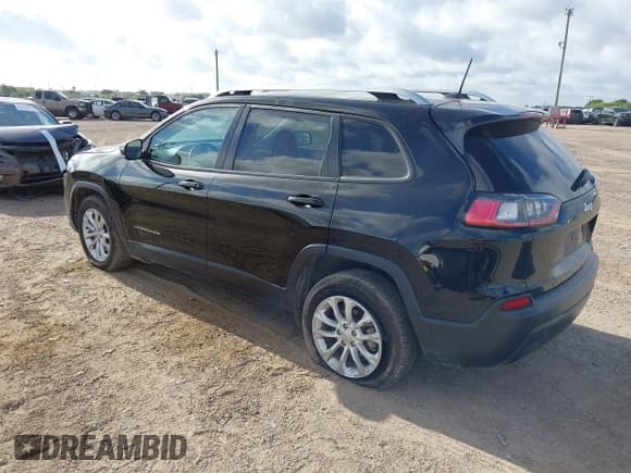 ✅ 2021 Jeep Cherokee Latitude • VIN: 1C4PJLCB6MD189486 • Lot: 42939504. Listed on IAAI with 78,748 mi. Free auction sales archive from the USA and detailed vehicle history report at DreamBid. Image 3.