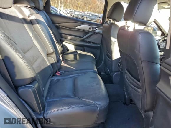 ✅ 2016 Mazda CX-9 Touring • VIN: JM3TCBCY7G0102222 • Lot: 93906715. Wystawiony na Copart z przebiegiem 88 649 mil. Bezpłatny archiwum sprzedaży aukcyjnych z USA i szczegółowy raport historii pojazdu na DreamBid. Zdjęcie 11.