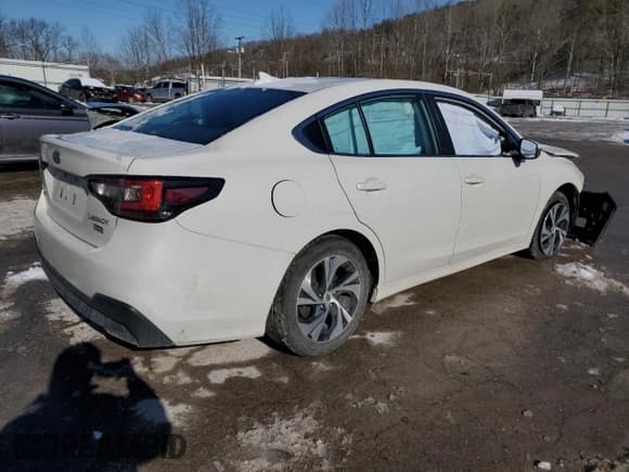 ✅ 2022 Subaru Legacy Premium • VIN: 4S3BWAC64N3025504 • Lot: 88272485. Listed on Copart with 47,165 mi. Free auction sales archive from the USA and detailed vehicle history report at DreamBid. Image 3.