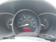 ✅ 2013 Kia Rio LX • VIN: KNADM4A30D6281402 • Lot: 42200801. Wystawiony na IAAI z przebiegiem 132 180 mil. Bezpłatny archiwum sprzedaży aukcyjnych z USA i szczegółowy raport historii pojazdu na DreamBid. Zdjęcie 7.