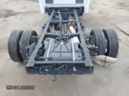 ✅ 2017 Ford F-550 XL • VIN: 1FDUF5HT1HEC79836 • Lot: 80916315. Wystawiony na Copart z przebiegiem 88 689 mil. Bezpłatny archiwum sprzedaży aukcyjnych z USA i szczegółowy raport historii pojazdu na DreamBid. Zdjęcie 10.