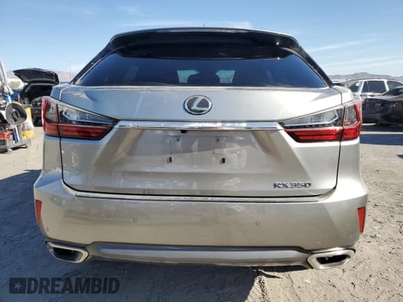 ✅ 2018 Lexus RX 350 • VIN: 2T2ZZMCA9JC114817 • Lot: 52809985. Wystawiony na Copart z przebiegiem 71 229 mil. Bezpłatny archiwum sprzedaży aukcyjnych z USA i szczegółowy raport historii pojazdu na DreamBid. Zdjęcie 6.