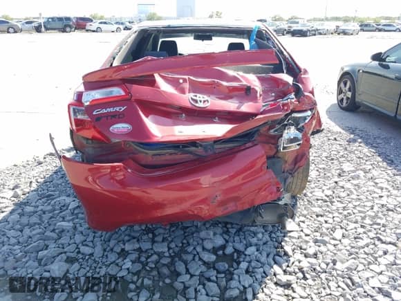 2014 Toyota Camry L with VIN 4T1BF1FK2EU759685, listed as a Copart auction lot 49138214 with 146,198 mi miles and Salvage title. Bid and sale history available at DreamBid. Image 9.
