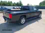 2010 Dodge Dakota z VIN 1D7CE3BK2AS188501, wystawiony jako IAAI lot #42975130 z przebiegiem 111 752 mil mil oraz . Historia ofert i sprzedaży dostępna na DreamBid. Obrazek 4.