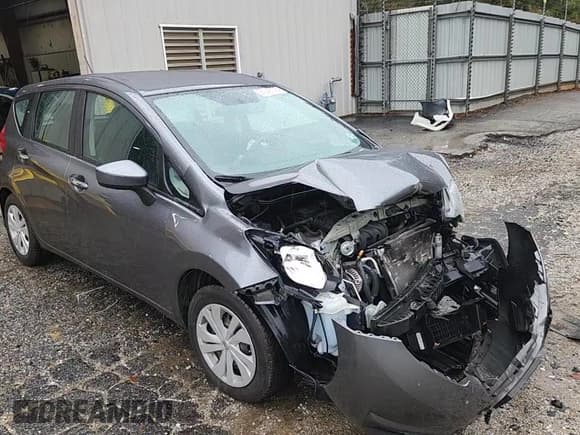 ✅ 2017 Nissan Note SV • VIN: 3N1CE2CP4HL364457 • Lot: 90042075. Listed on Copart with 121,628 mi. Free auction sales archive from the USA and detailed vehicle history report at DreamBid. Image 13.