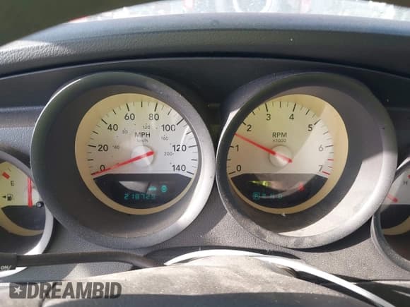 ✅ 2007 Dodge Charger • VIN: 2B3KA43G27H856736 • Лот: 43710345. Опубликован ранее на IAAI с пробегом 218 729 миль. Бесплатный доступ к архиву аукционных продаж из США и подробный отчёт об истории автомобиля на DreamBid. Изображение 7.