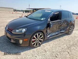 ✅ 2014 Volkswagen Golf GTI Wolfsburg Edition • VIN: WVWHD7AJ7EW007880 • Lot: 70495065. Wystawiony na Copart z przebiegiem 148 766 mil. Bezpłatny archiwum sprzedaży aukcyjnych z USA i szczegółowy raport historii pojazdu na DreamBid. Zdjęcie 1.