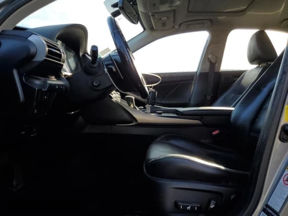 ✅ 2014 Lexus IS 350 • VIN: JTHCE1D26E5003493 • Lot: 81998875. Listed on Copart with 206,665 mi. Free auction sales archive from the USA and detailed vehicle history report at DreamBid. Image 7.