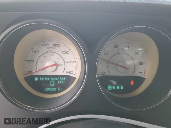 ✅ 2014 Dodge Challenger SXT • VIN: 2C3CDYAG1EH101194 • Lot: 84743424. Wystawiony na Copart z przebiegiem 135 233 mil. Bezpłatny archiwum sprzedaży aukcyjnych z USA i szczegółowy raport historii pojazdu na DreamBid. Zdjęcie 9.