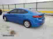 2017 Hyundai Elantra SE z VIN 5NPD74LF1HH191771, wystawiony jako Copart lot #82762305 z przebiegiem 137 493 mil mil oraz Czysty tytuł • Clean title. Historia ofert i sprzedaży dostępna na DreamBid. Obrazek 2.