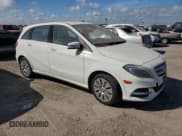 ✅ 2017 Mercedes-Benz B B 250e • VIN: WDDVP9AB4HJ014792 • Лот: 74793674. Опубликован ранее на Copart с пробегом Не указан. Бесплатный доступ к архиву аукционных продаж из США и подробный отчёт об истории автомобиля на DreamBid. Изображение 4.