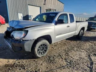✅ 2013 Toyota Tacoma • VIN: 5TFTX4CN0DX022987 • Лот: 92472105. Опубликован ранее на Copart с пробегом 129 813 миль. Бесплатный доступ к архиву аукционных продаж из США и подробный отчёт об истории автомобиля на DreamBid. Изображение 1.