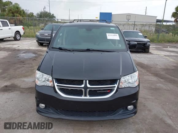 ✅ 2020 Dodge Grand Caravan SXT • VIN: 2C4RDGCG3LR180159 • Лот: 43353804. Опубликован ранее на IAAI с пробегом 117 521 миль. Бесплатный доступ к архиву аукционных продаж из США и подробный отчёт об истории автомобиля на DreamBid. Изображение 12.