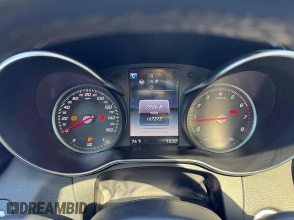 ✅ 2017 Mercedes-Benz GLC 300 • VIN: WDC0J4KB9HF201675 • Lot: 85178765. Wystawiony na Copart z przebiegiem 167 372 mil. Bezpłatny archiwum sprzedaży aukcyjnych z USA i szczegółowy raport historii pojazdu na DreamBid. Zdjęcie 8.