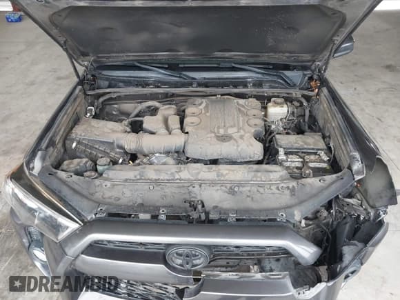 ✅ 2018 Toyota 4Runner SR5 Premium • VIN: JTEBU5JR9J5557559 • Лот: 43752695. Опубликован ранее на IAAI с пробегом 94 237 миль. Бесплатный доступ к архиву аукционных продаж из США и подробный отчёт об истории автомобиля на DreamBid. Изображение 10.