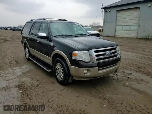 ✅ 2013 Ford Expedition XLT • VIN: 1FMJU1J58DEF35090 • Lot: 52794125. Listed on Copart with 192,132 mi. Free auction sales archive from the USA and detailed vehicle history report at DreamBid. Image 15.