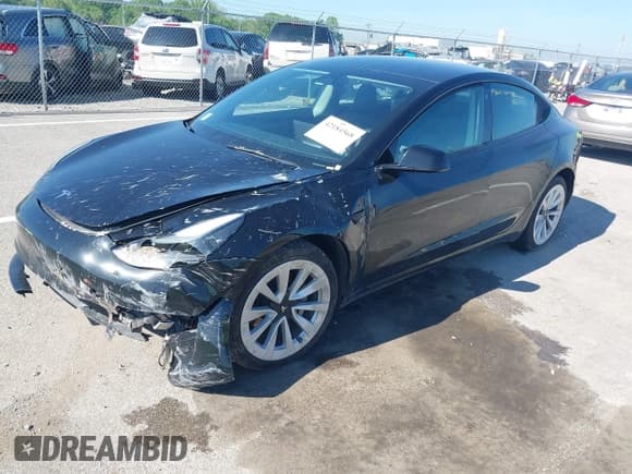 ✅ 2023 Tesla Model 3 • VIN: 5YJ3E1EA4PF451787 • Lot: 42184568. Wystawiony na IAAI z przebiegiem 46 301 mil. Bezpłatny archiwum sprzedaży aukcyjnych z USA i szczegółowy raport historii pojazdu na DreamBid. Zdjęcie 2.