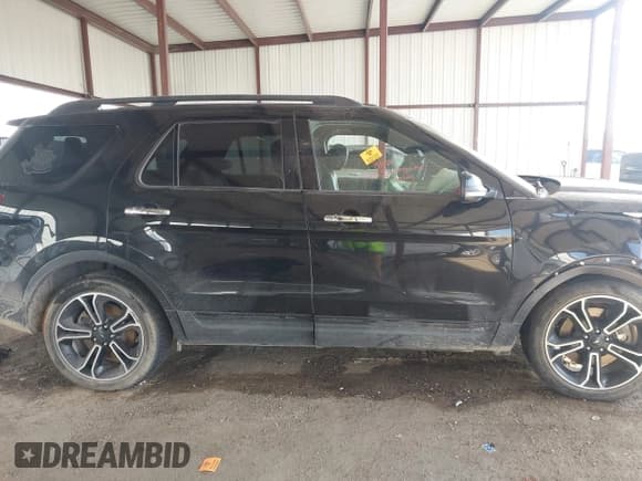 ✅ 2014 Ford Explorer Sport • VIN: 1FM5K8GT5EGC57986 • Lot: 43460255. Wystawiony na IAAI z przebiegiem Nie podano. Bezpłatny archiwum sprzedaży aukcyjnych z USA i szczegółowy raport historii pojazdu na DreamBid. Zdjęcie 12.