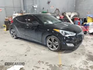 ✅ 2012 Hyundai Veloster w/Black Int • VIN: KMHTC6AD7CU080950 • Lot: 41606241. Wystawiony na IAAI z przebiegiem 86 843 mil. Bezpłatny archiwum sprzedaży aukcyjnych z USA i szczegółowy raport historii pojazdu na DreamBid. Zdjęcie 1.