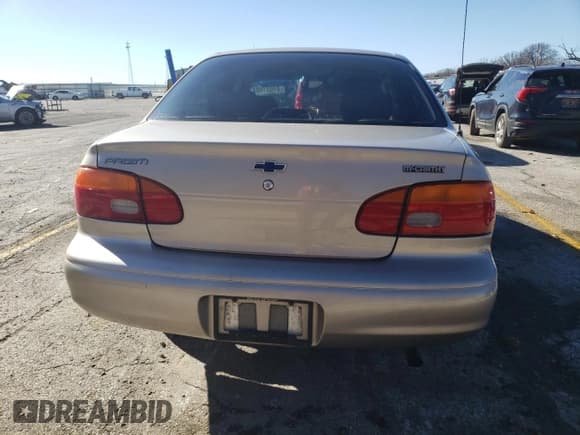 ✅ 2002 Chevrolet Prizm • VIN: 1Y1SK52872Z412932 • Lot: 81051604. Listed on Copart with 126,544 mi. Free auction sales archive from the USA and detailed vehicle history report at DreamBid. Image 6.